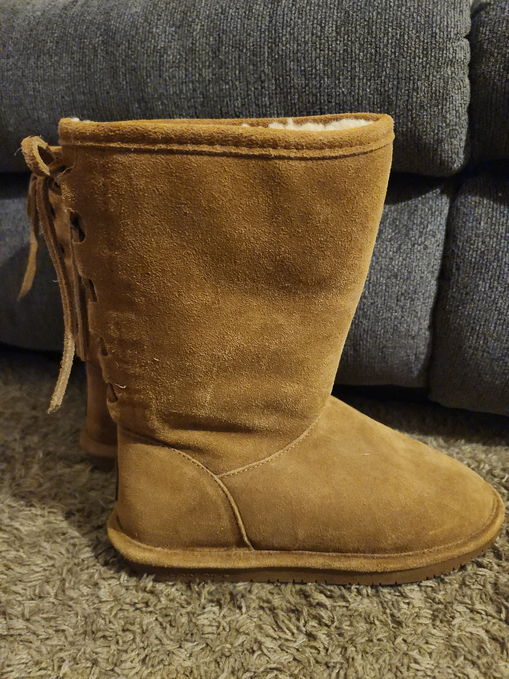 BearPaw 2408W Phyllis II Chestnut Suede Lace-Up Winter Boots